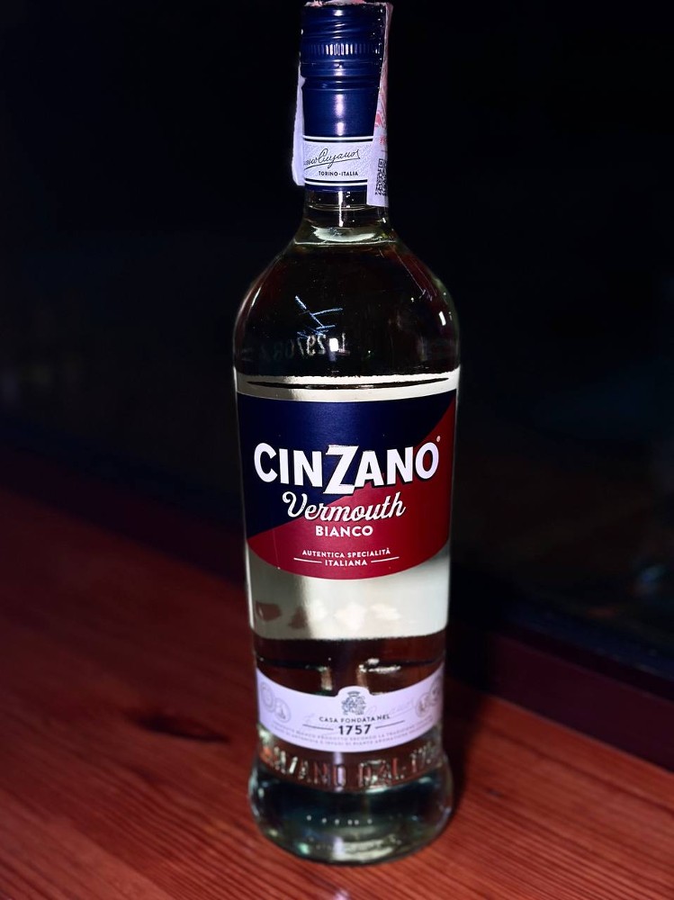 Вермут CINZANO BIANCO