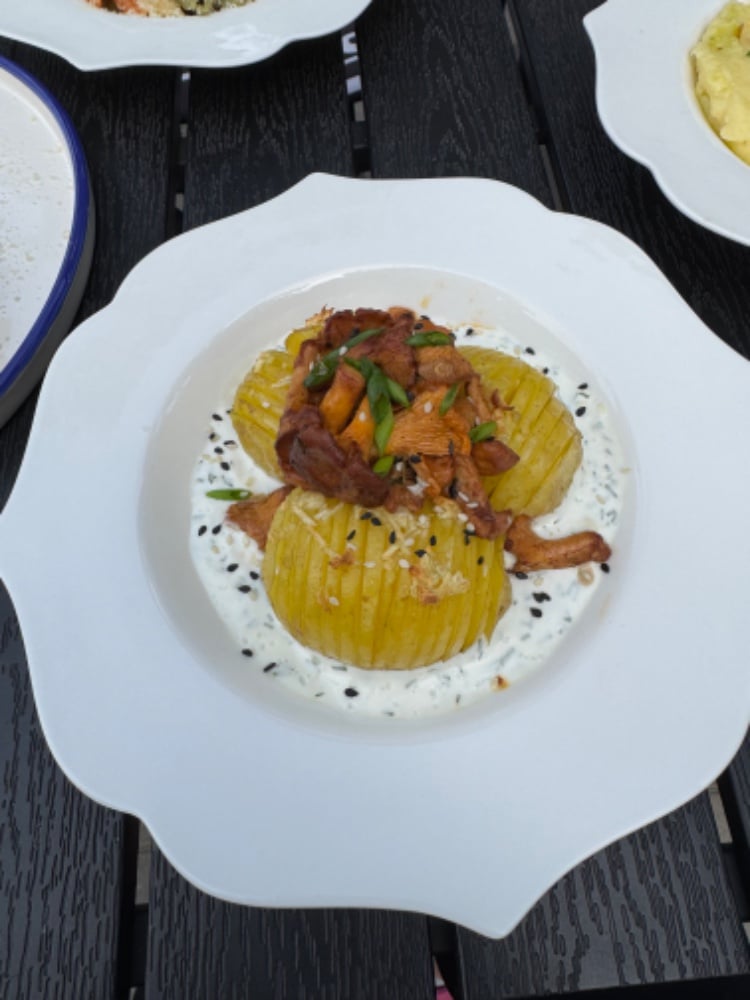 Печена картопля з лисичками, 300г