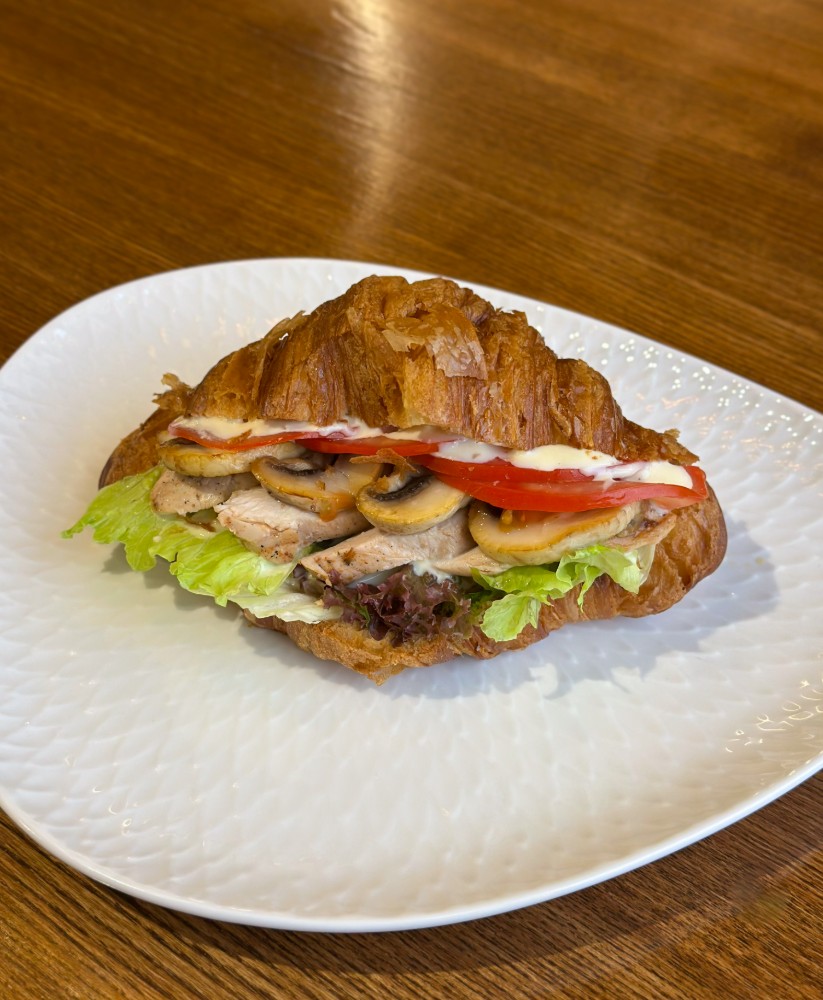 Круасан з куркою