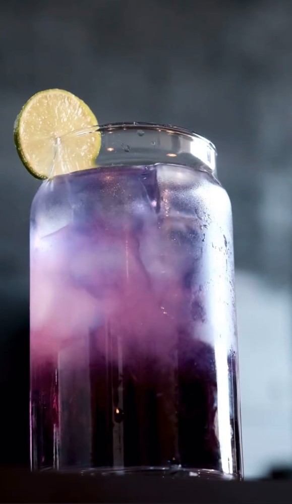 Limonada azul de verano