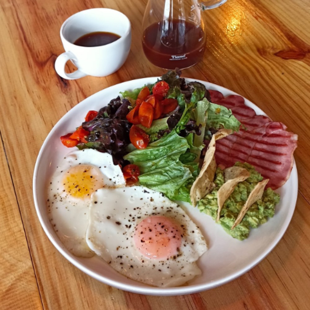 Platillo de huevos estrellados