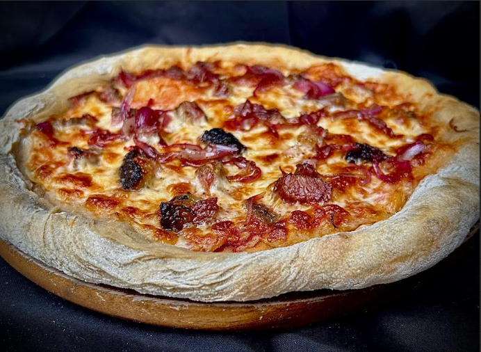 Smoked Beef Brisket & Caramelized Onion Pizza