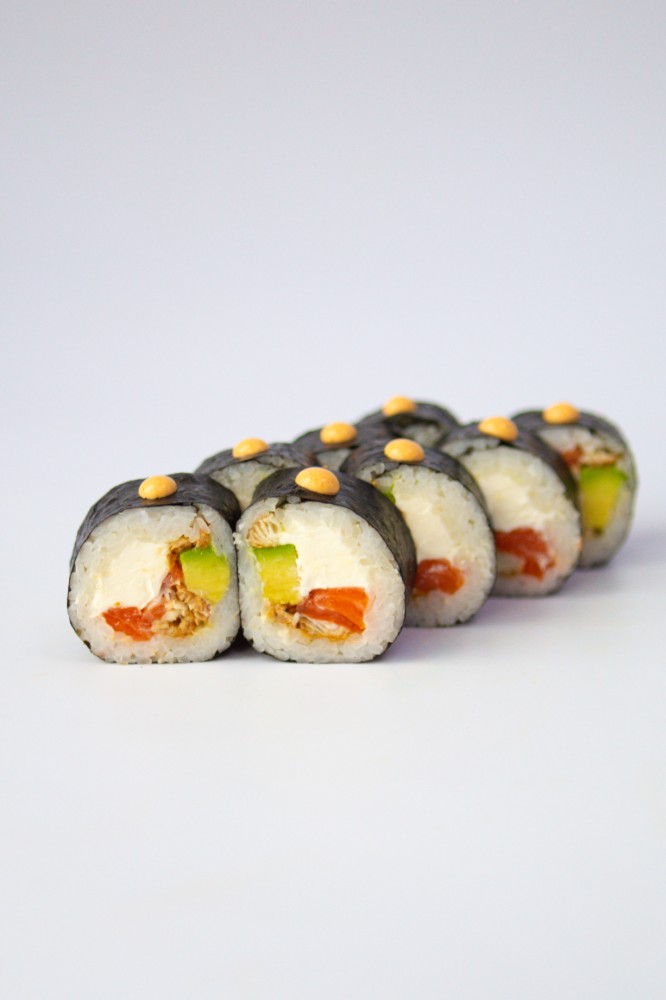 Футо з лососем та вугрем