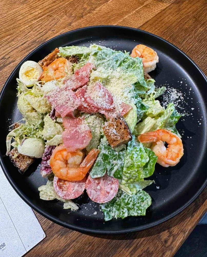 Великий Цезар з креветкою салат (300г)