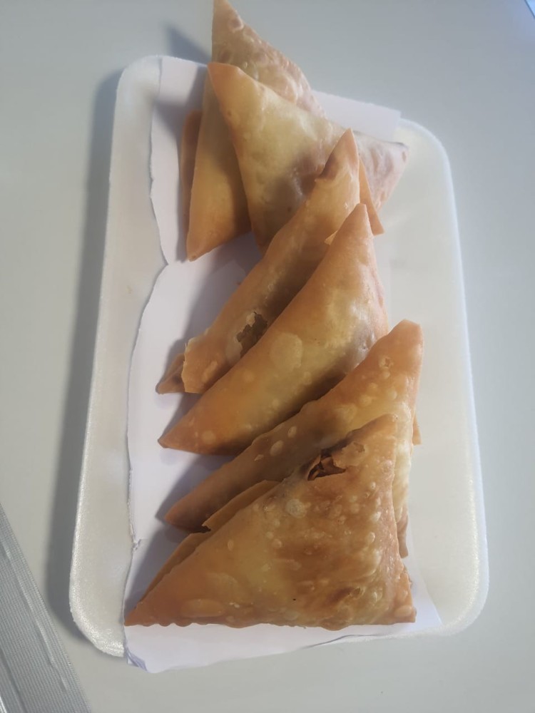Large Samoosas