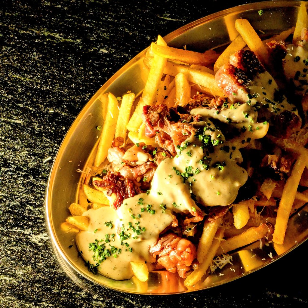 Steak Frites à la truffe et poivre