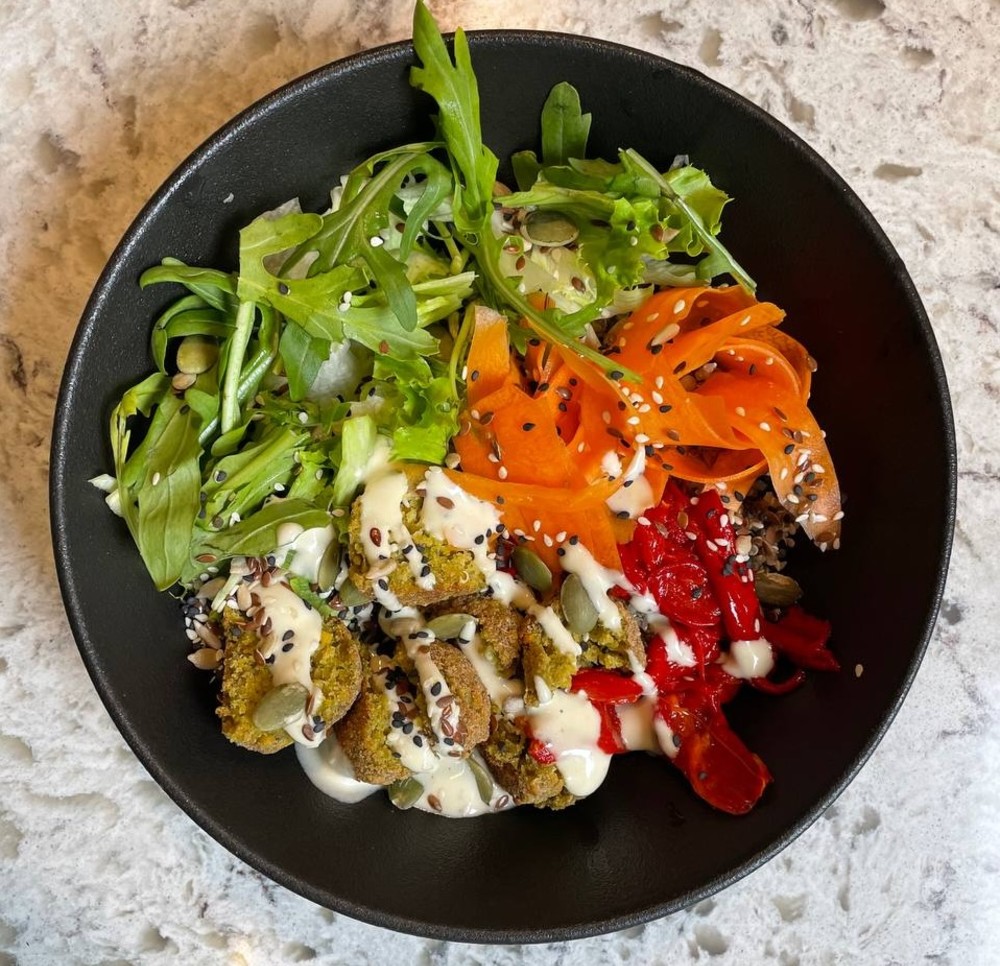 falafel bowl (vegan)