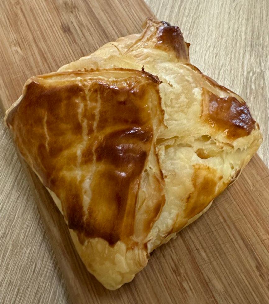 Хачапурі з листкового тіста з грибами та помідорами/ Mushroom&Tomato puff pastry Khachapuri