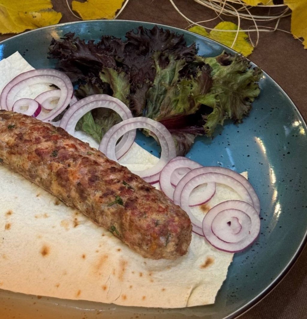 Люля-кебаб з м'яса асорті