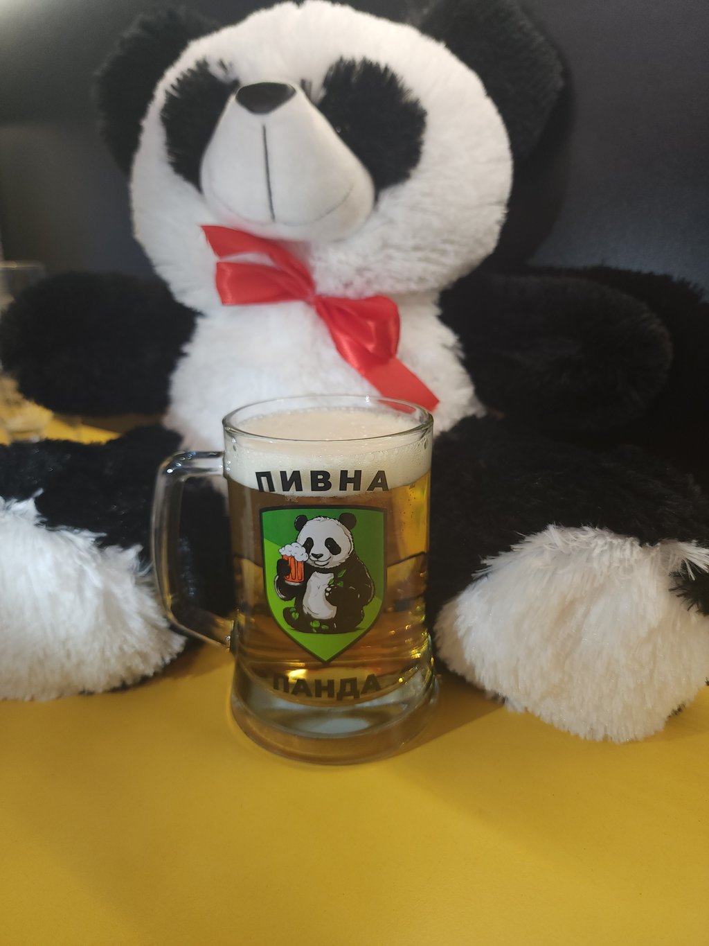 Келих з ручкою маленький, кольоровий 0.5