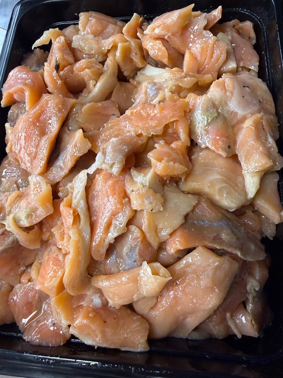 Обрізь Лосося в олії,кг