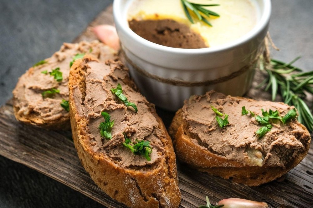 Паштет печінковий курячий з грінками