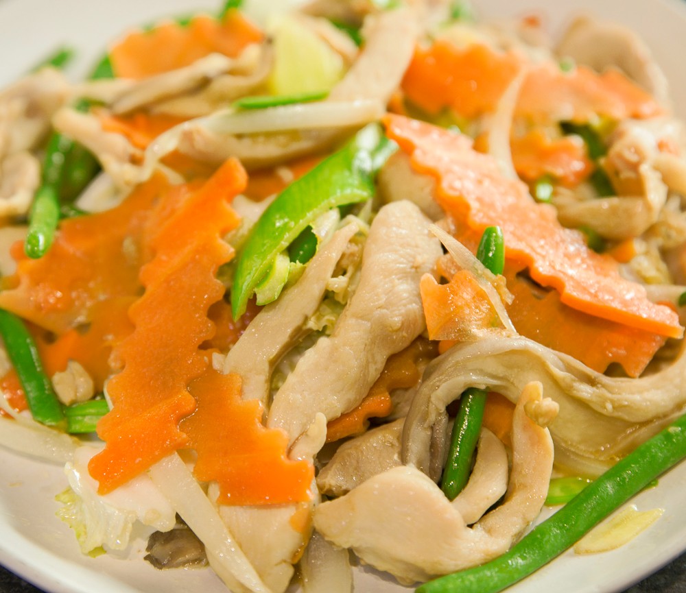 КУРКА з овочами (Ga xao rau)