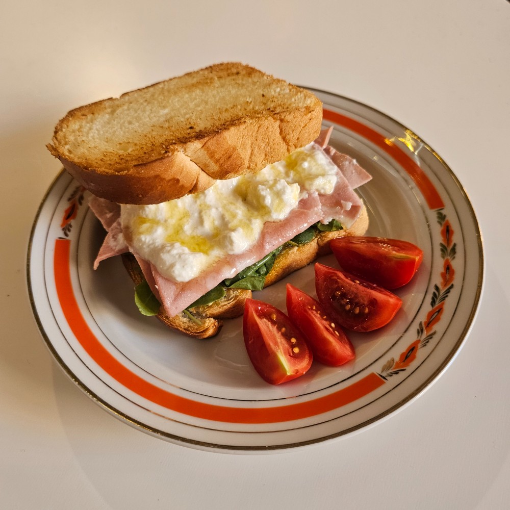 Сендвіч з мортаделою // Mortadella Sandwich