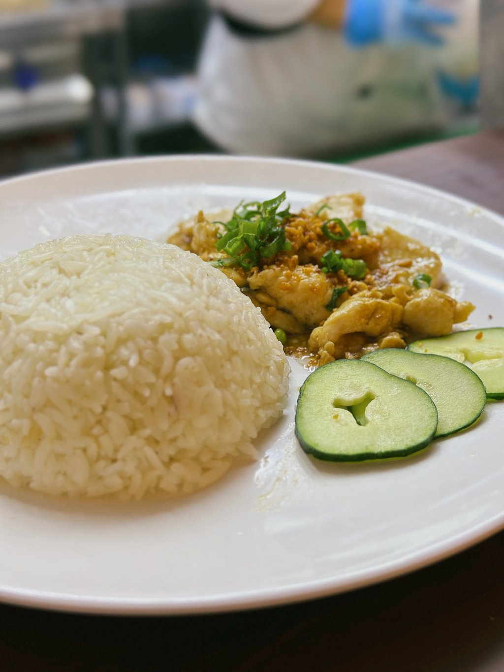 04 Жареная курица с чесноком/ Stir-fried chicken with garlic