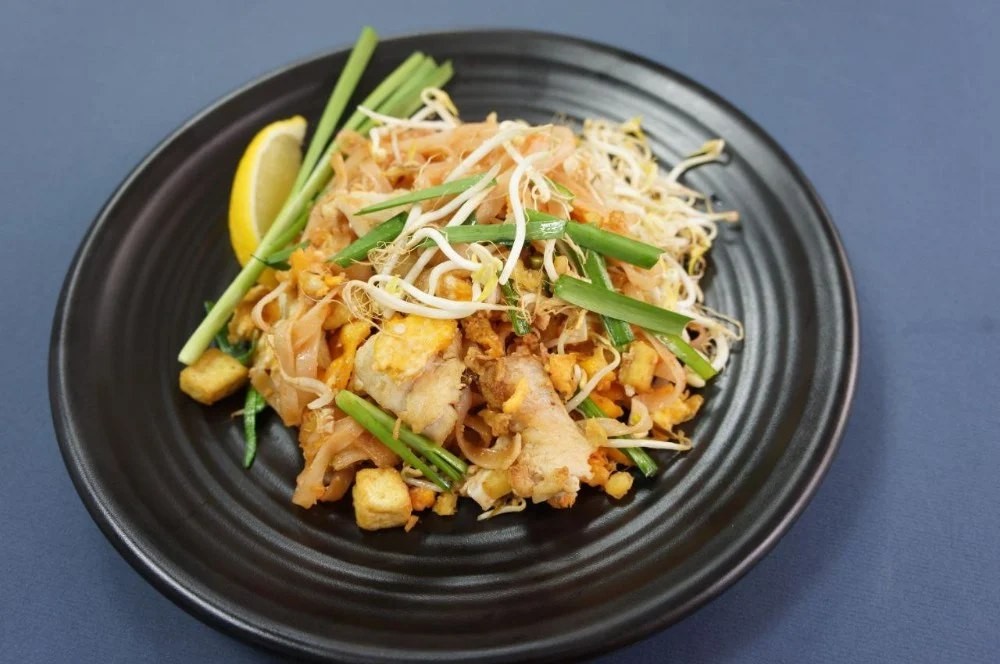 17 Пад Тай с курицей/ Pad Thai with chicken