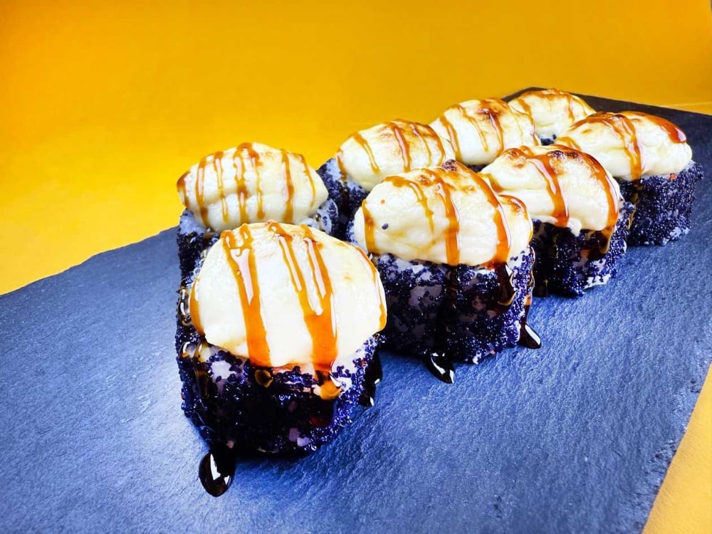 Cepts rolls ar zuti