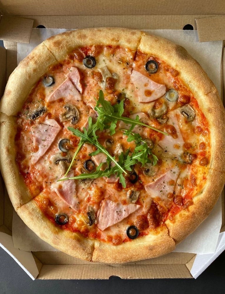 Піца Капрічоза 30 см 