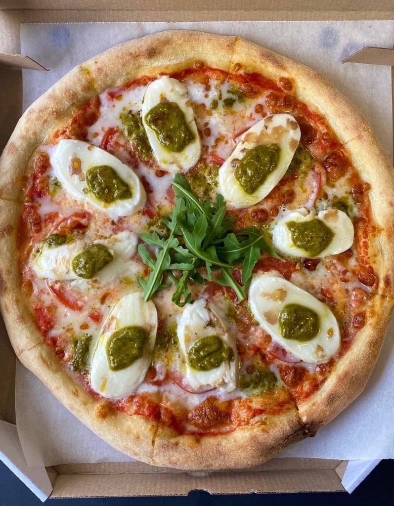 Піца Капрезе 30 см 