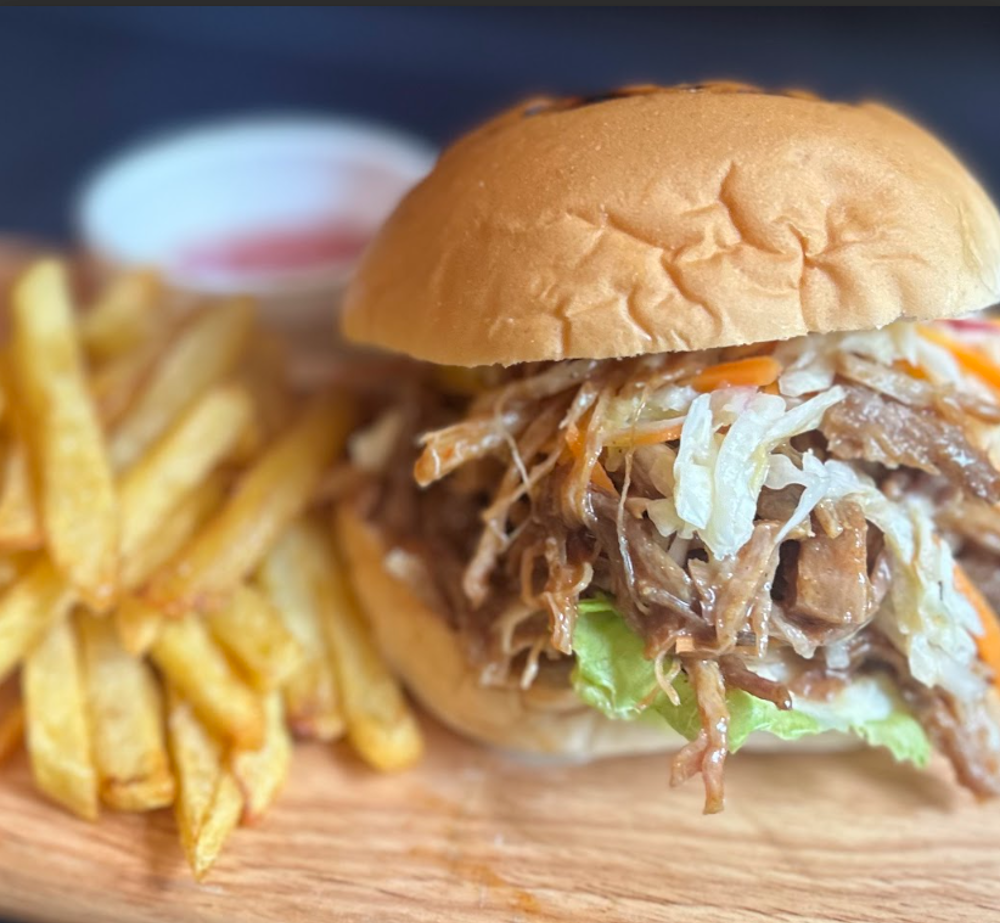 Pulled Pork Burger Grab