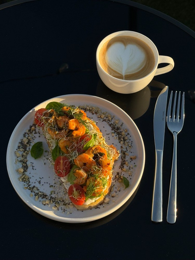 Тост з креветками