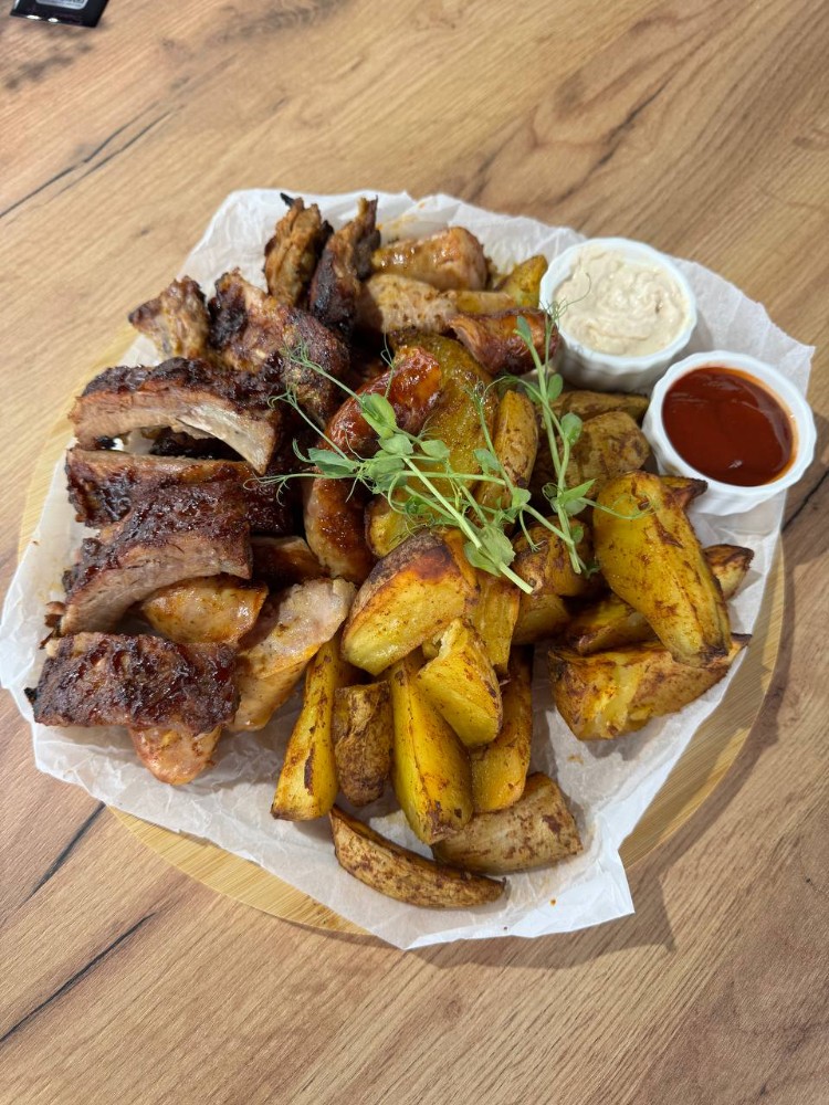 Дошка м'ясна