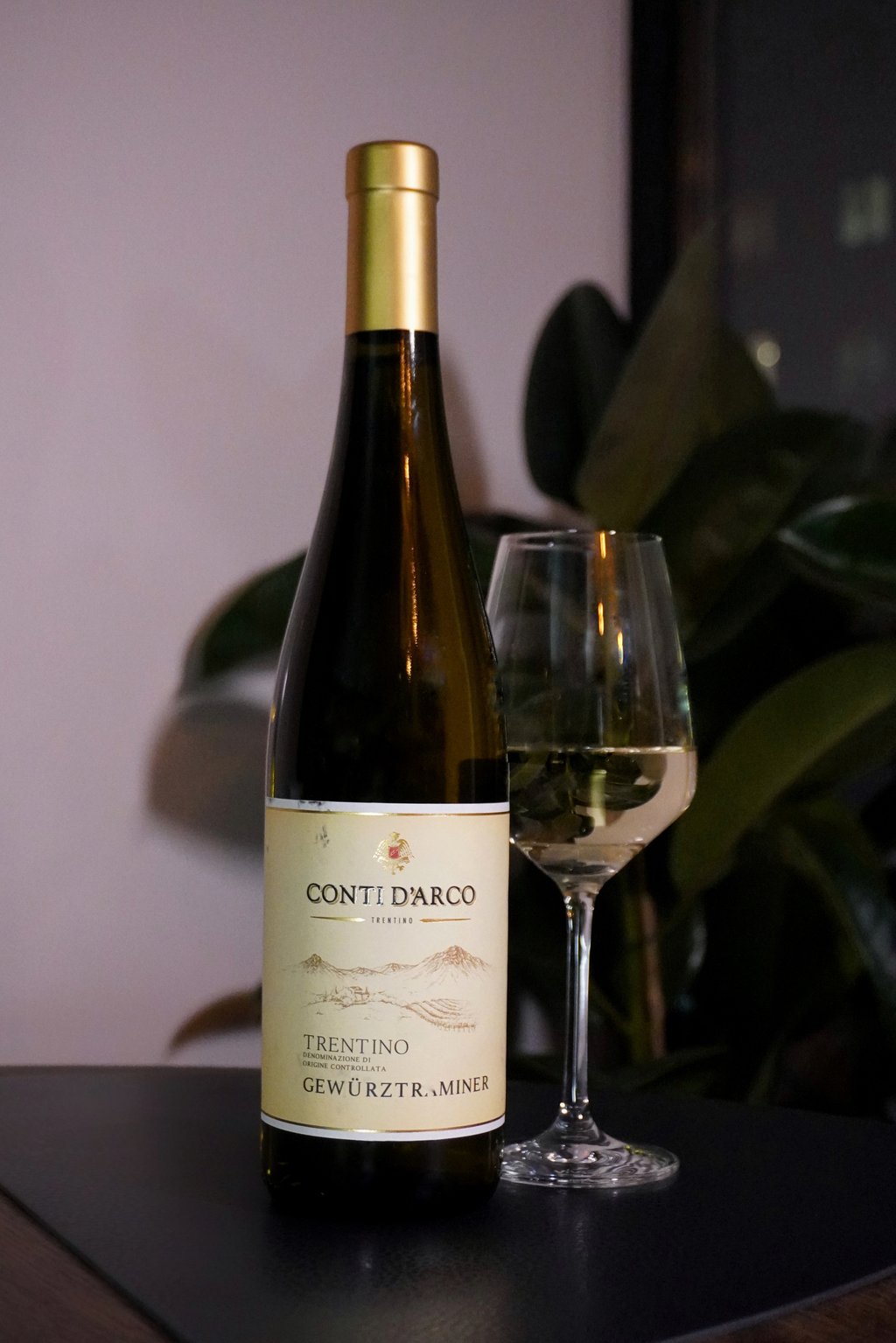 125 мл Вино біле напівсолодке Conti D'Arco Trentino Gewurztraminer