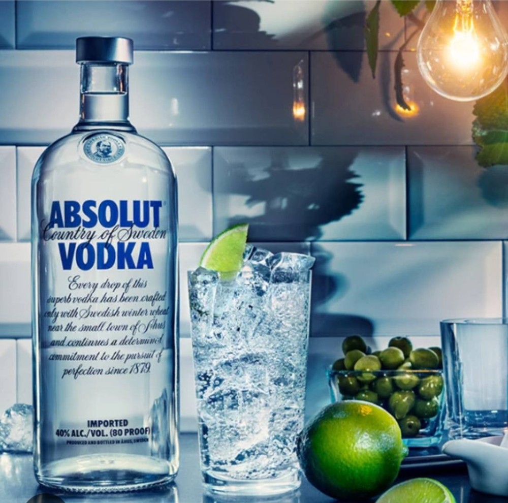 50 мл Горілка Absolut 40%. 0.7 л