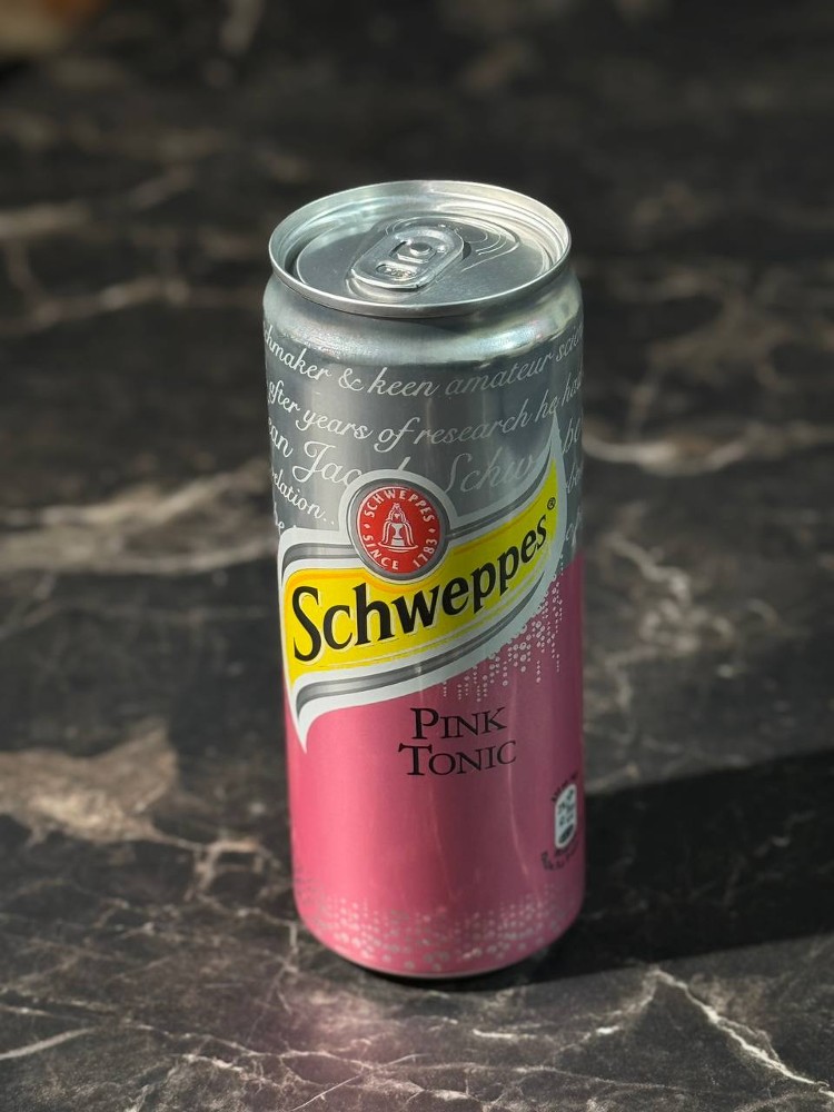 (Bolt) Schweppes Pink Tonic ж/б 0,33