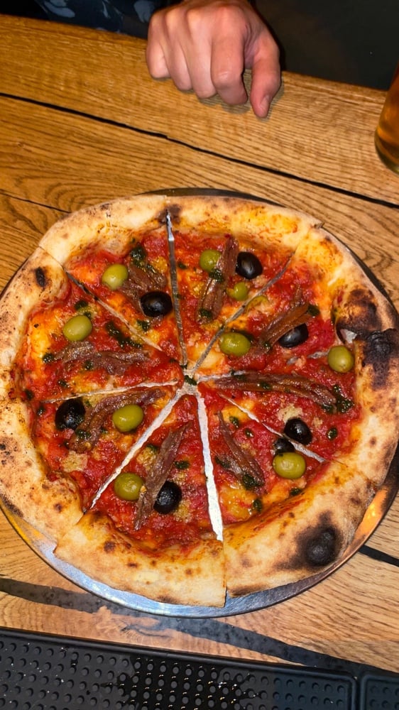Marinara with anchovies