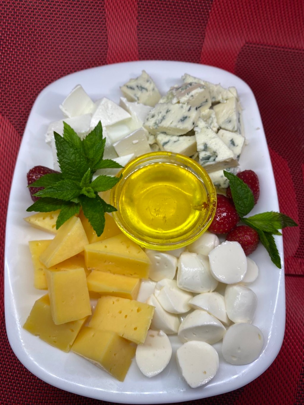 Сирне асорті