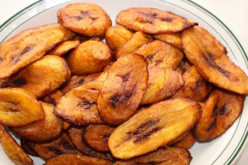 FRITES DE PLANTAINS