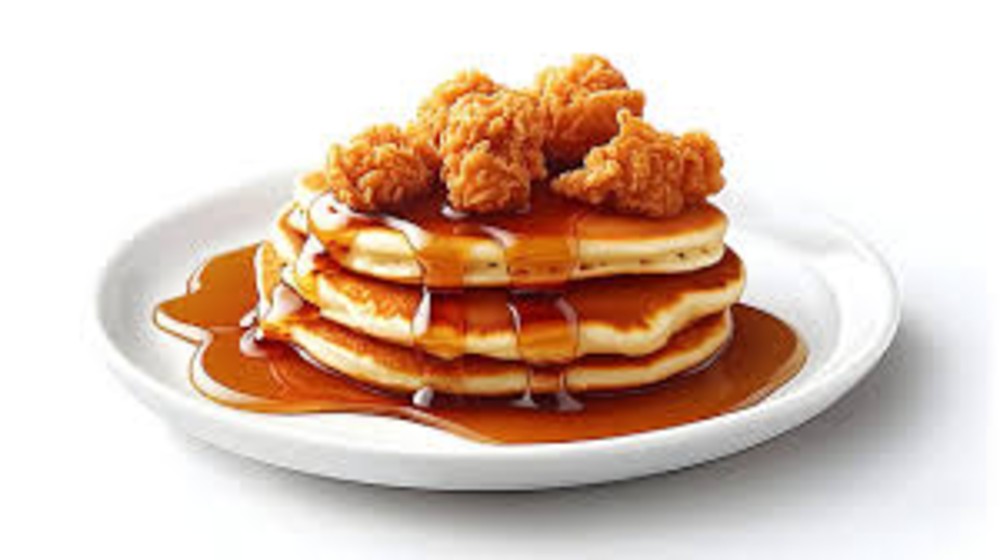 CHICKEN & PANCAKES