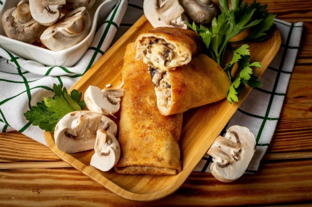 Млинці з куркою та грибами (2шт.)
