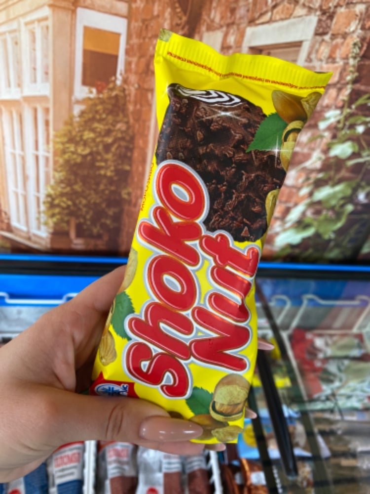 ShokoNut карамель в глазури на палочке
