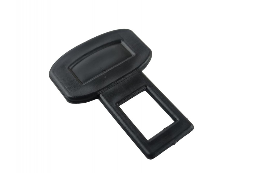 Заглушка в ремінь безпеки пластикова (1 шт)