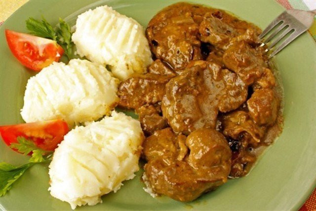 Мясо по гуссарский на кофе брейк