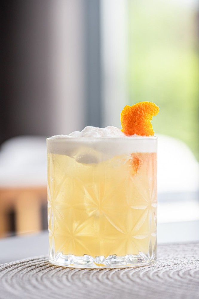 Коктейль Whiskey Sour