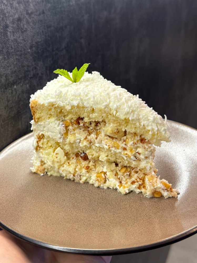 Торт Раффаелло