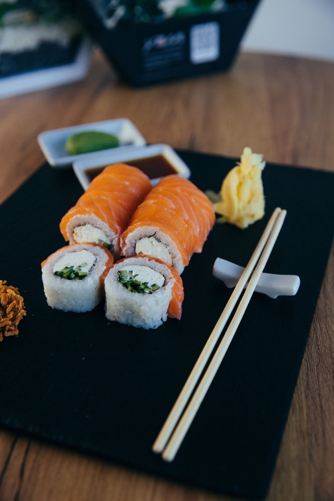 Філадельфія з огірком Болт