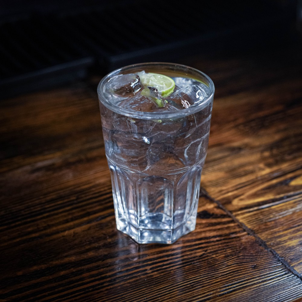 Коктейль Gin Tonic