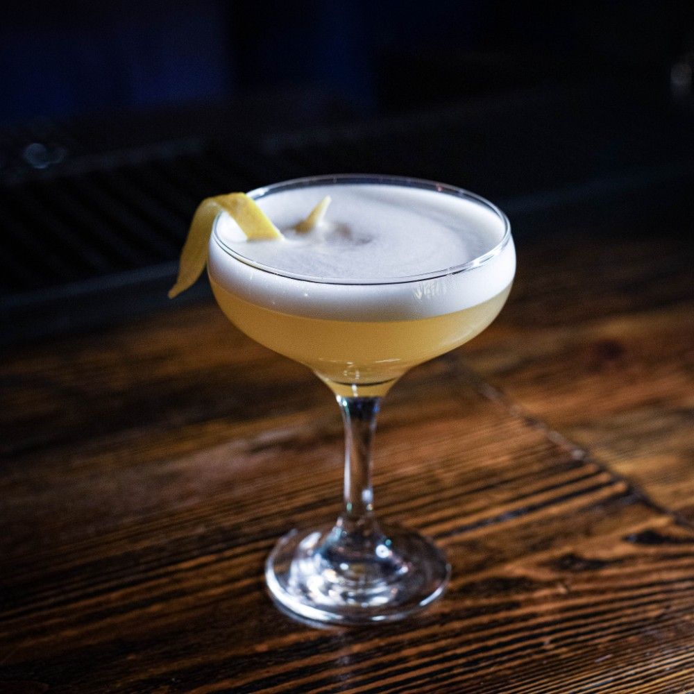 Коктейль Whiskey Sour