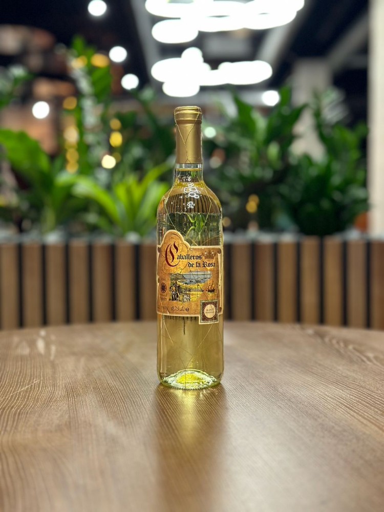 Вино Caballeros De La Rosa Blanco  б.н/сол. 750ml