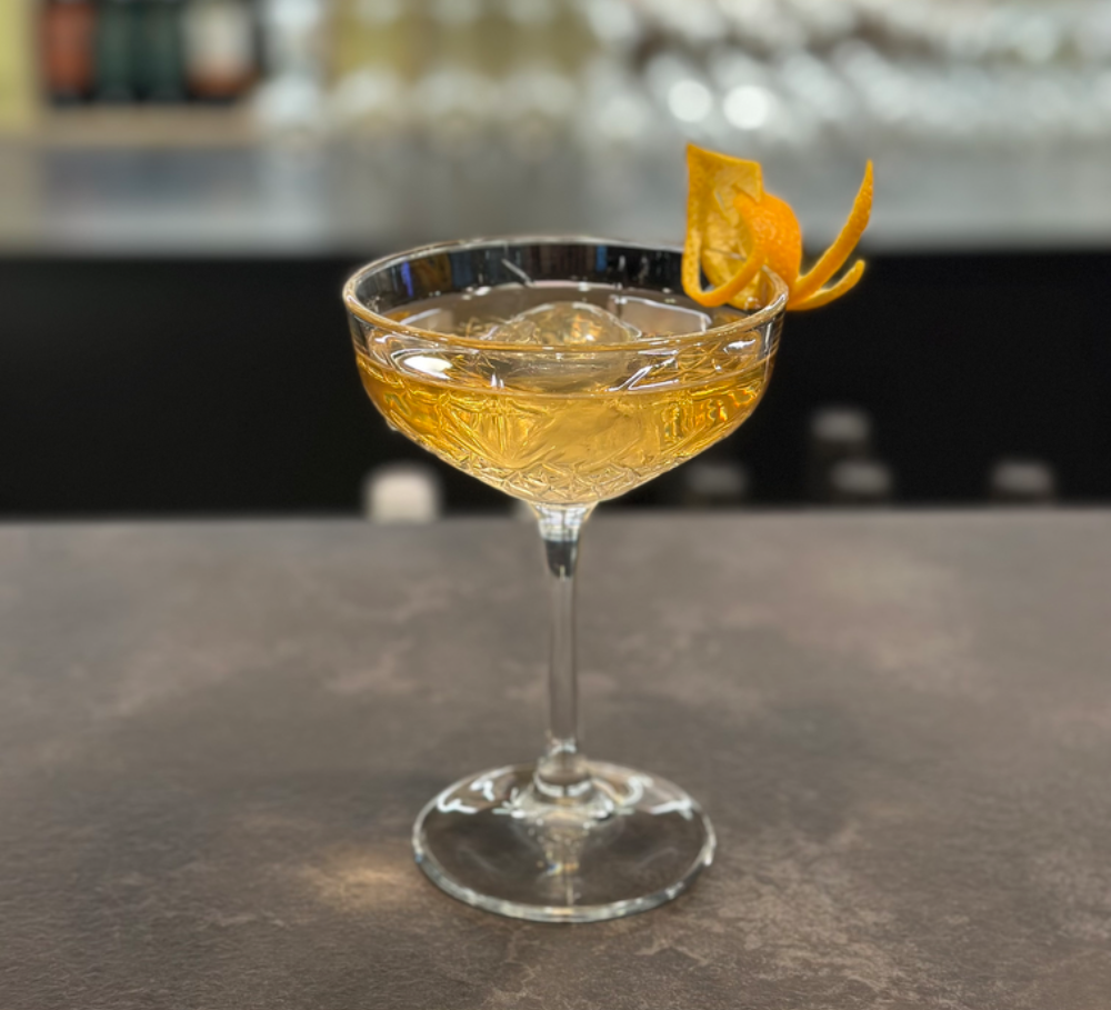 REVERSAL WHITE MANHATTAN 1+1