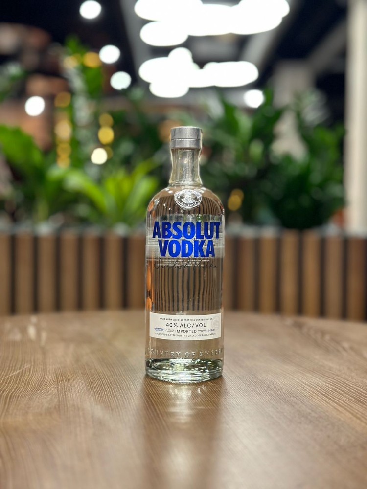 Горілка Absolut 50ml