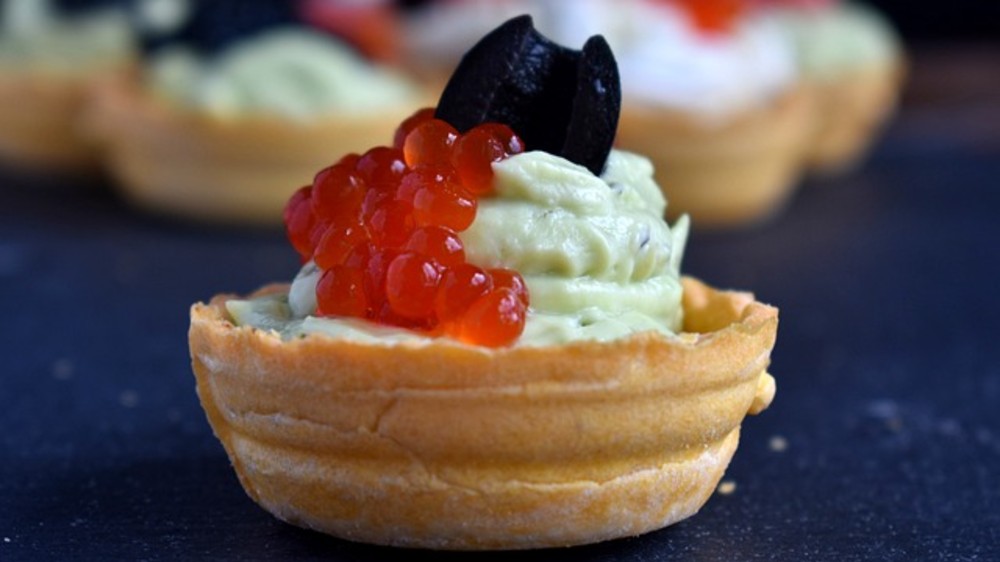Сanapes with red caviar