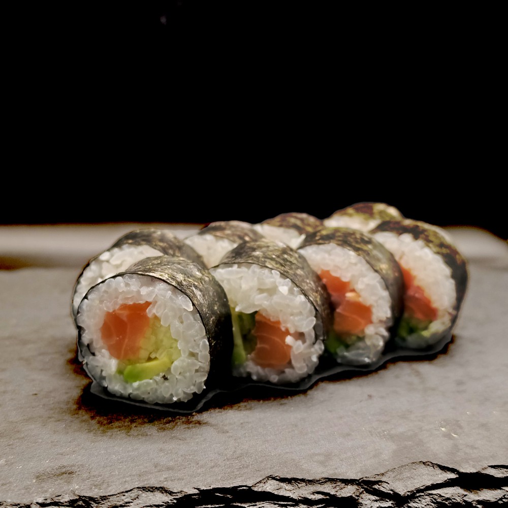 Futomaki with Salmon
