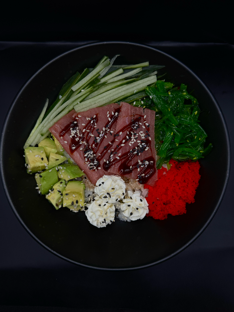 Боул з тунцем