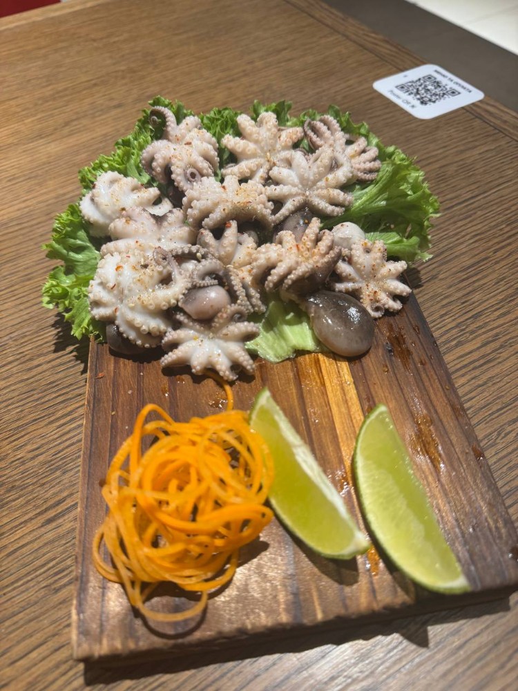 143. Бейбі восьминіжки / 烤八爪鱼 / baby octopus