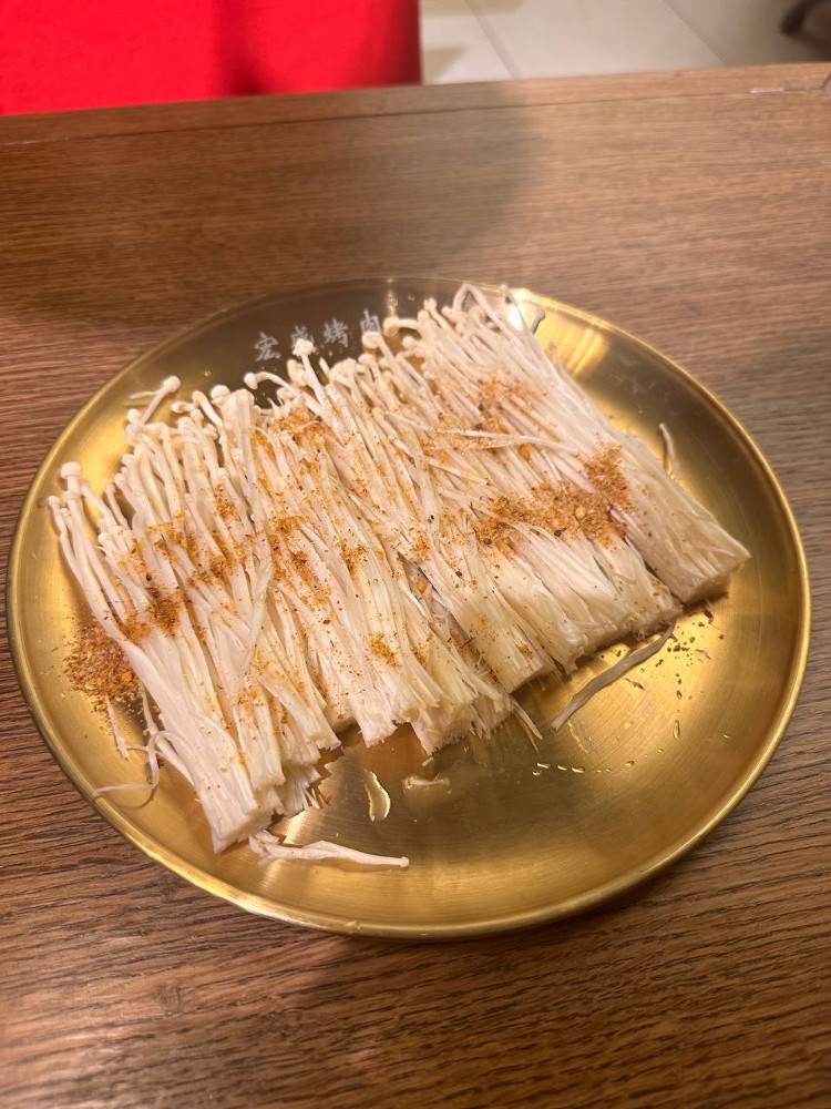 23. енокі /  金针菇